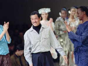 Muere a los 84 años el diseñador de moda japonés Issey Miyake: ¿Cuál fue su legado?