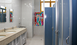 Facultad de Medicina de la UNAM, inauguró los primeros baños neutros
