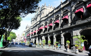 Se registran 100 contagios de COVID en trabajadores del Ayuntamiento de Puebla