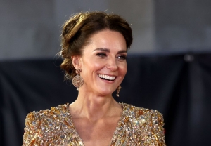 Kate Middleton lució espectacular para la premiere de James Bond