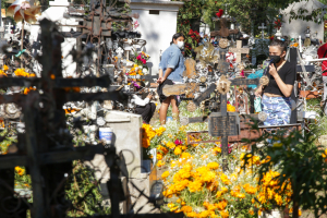 Camposantos listos en San Andrés Cholula para la Temporada de Muertos.