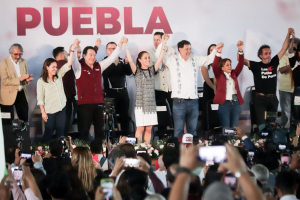 Claudia Sheinbaum llevó a cabo la toma de protesta de los comités de defensa de Morena