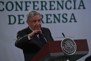 Autoriza AMLO a Estados y empresas compra de vacunas