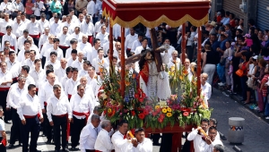 Tras dos años de cancelación por covid, vuelve procesión de viernes santo en Puebla