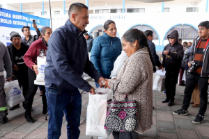 Edmundo Tlatehui confirma reanudación de obras en Santa María Tonantzintla.