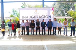 ENTREGA MIGUEL ÁNGEL MORALES MORALES, NUEVO TECHADO EN TELESECUNDARIA DE LAGUNILLAS.