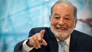 Carlos Slim gana con Telmex contrato para proveer de internet al AIFA