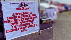 Integrantes de la AMOTAC demandan seguridad en carreteras