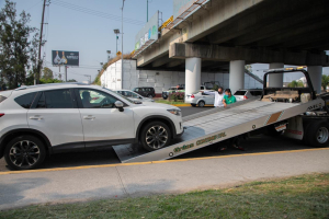 Problemas en San Pedro Cholula por el servicio de grúas en ese municipio.