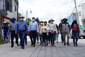 Recorre Mundo Tlatehui calles de Tonantzintla