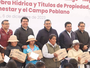 En Acatzingo, gobierno estatal garantiza agua potable y mejores condiciones a población