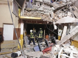 Suman un muerto, 12 heridos y 3 desaparecidos por explosión en Puebla