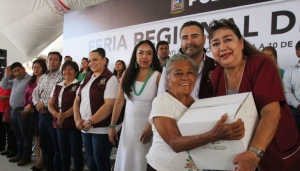 DIF realiza primera feria regional de servicios en la Mixteca