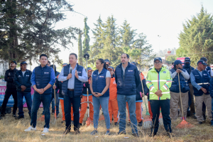 LLEVA AYUNTAMIENTO DE PUEBLA JORNADA DE LIMPIEZA A SATÉLITE MAGISTERIAL