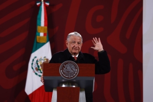 AMLO habla de “pausar” las relaciones entre México y España