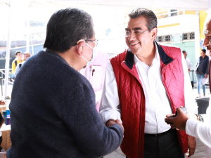 Consolida gobierno de Puebla asistencia social en juntas auxiliares: Sergio Salomón