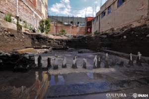 INAH descubre altar azteca cerca de Plaza Garibaldi en CDMX