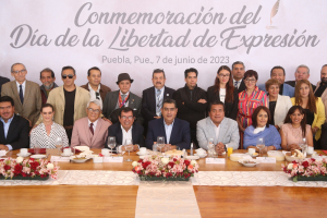 Garantiza Sergio Salomón respeto y seguridad para el ejercicio del periodismo en Puebla