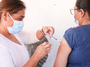Supera Salud meta de aplicación de vacuna contra la Influenza