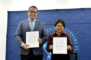 Encabeza la Rectora María Lilia Cedillo Ramírez la firma de convenio entre la BUAP y el IMTA