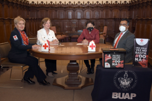 La comunidad universitaria de la BUAP se suma a la colecta de la Cruz Roja Mexicana