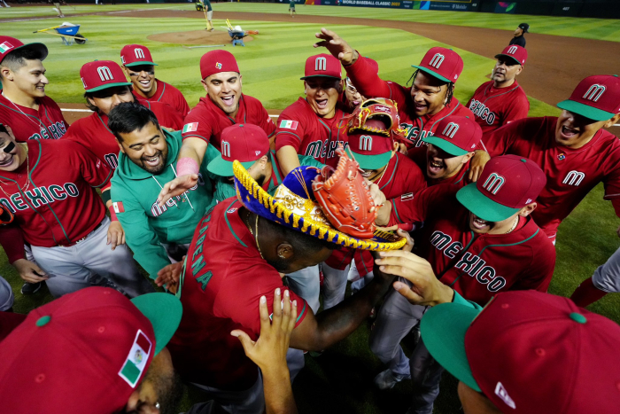 México derrota a Puerto Rico y avanza a semifinales en el Clásico Mundial de Beisbol