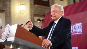 AMLO quiere a Fayad y Murat : “Tienen experiencia, pueden representar a México en otros países”