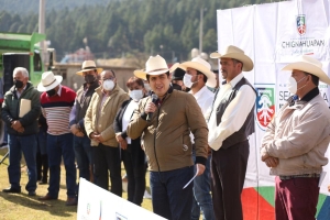 Con pavimentación en Rinconada, LRN realiza obra en todas las Juntas Auxiliares.