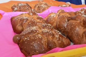 Pan de burro, rosquetes, hojaldras de azúcar, de anís, rellenas, habrá en el Corredor del Pan.