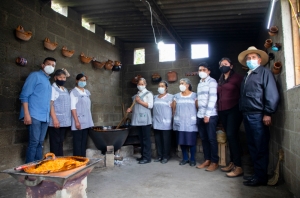 Cocineras de Calpan finalistas de concurso nacional