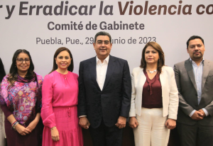 Con autoridades y sociedad, gobierno de Puebla refuerza trabajo para garantizar seguridad a las mujeres