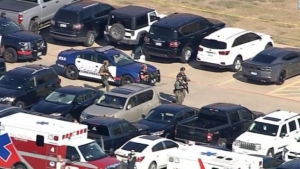 Se reporta tiroteo en escuela en Arlington, Texas