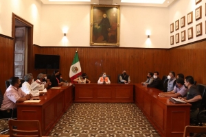 Se reune Paola Angón con los 13 presidentes auxiliares de San Pedro Cholula