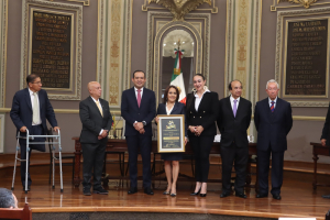 Reconocen en el Congreso del Estado la labor de las y los abogados con entrega de los “Premios Themis”