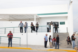 Seguirán mejorando alrededores del IMSS en Cuautlancingo.