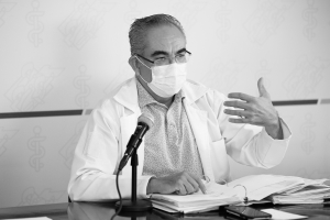 Llama Salud a continuar con medidas sanitarias; la pandemia sigue: Martínez García