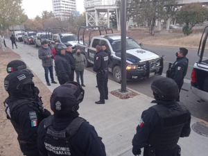 ENCABEZA POLICÍA DE SAN ANDRÉS CHOLULA OPERATIVO DE REGULACIÓN DE TRANSPORTE