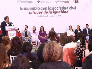 Con sociedad, gobierno de Puebla fortalece trabajo para consolidar igualdad sustantiva: Sergio Salomón