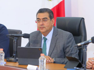 Ejecuta gobierno estatal políticas públicas sólidas para favorecer progreso en Puebla: Sergio Salomón