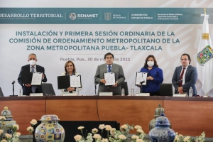 Instalan Puebla y Tlaxcala comisión de ordenamiento de la zona metropolitana