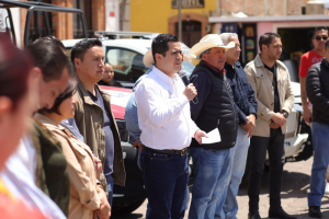 Lorenzo Rivera, hace entrega de patrullas a Juntas Auxiliares y convoca a reclutamiento.