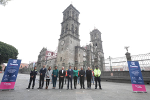 AYUNTAMIENTO DE PUEBLA PONE EN MARCHA MANTENIMIENTO A LA CATEDRAL