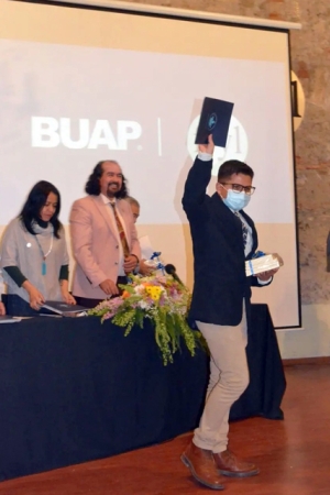 Premio FFyL-BUAP a Mejor Tesis y Trayectoria Académica en Humanidades 2022