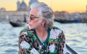 ¿Chavela Vargas? Usuarios de internet critican el nuevo look de “señora” de Alejandro Fernández