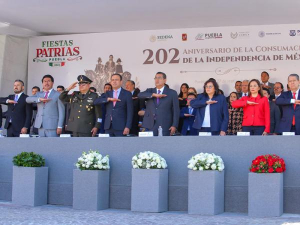 En ceremonia por Consumación de Independencia de México, Sergio Salomón llama a fortalecer valores y unidad