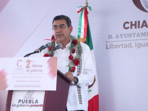 Gobierno estatal coadyuva con federación y municipios para que poblanos tengan una vida digna: Sergio Salomón